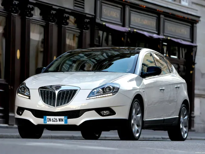 Hatchback 5p