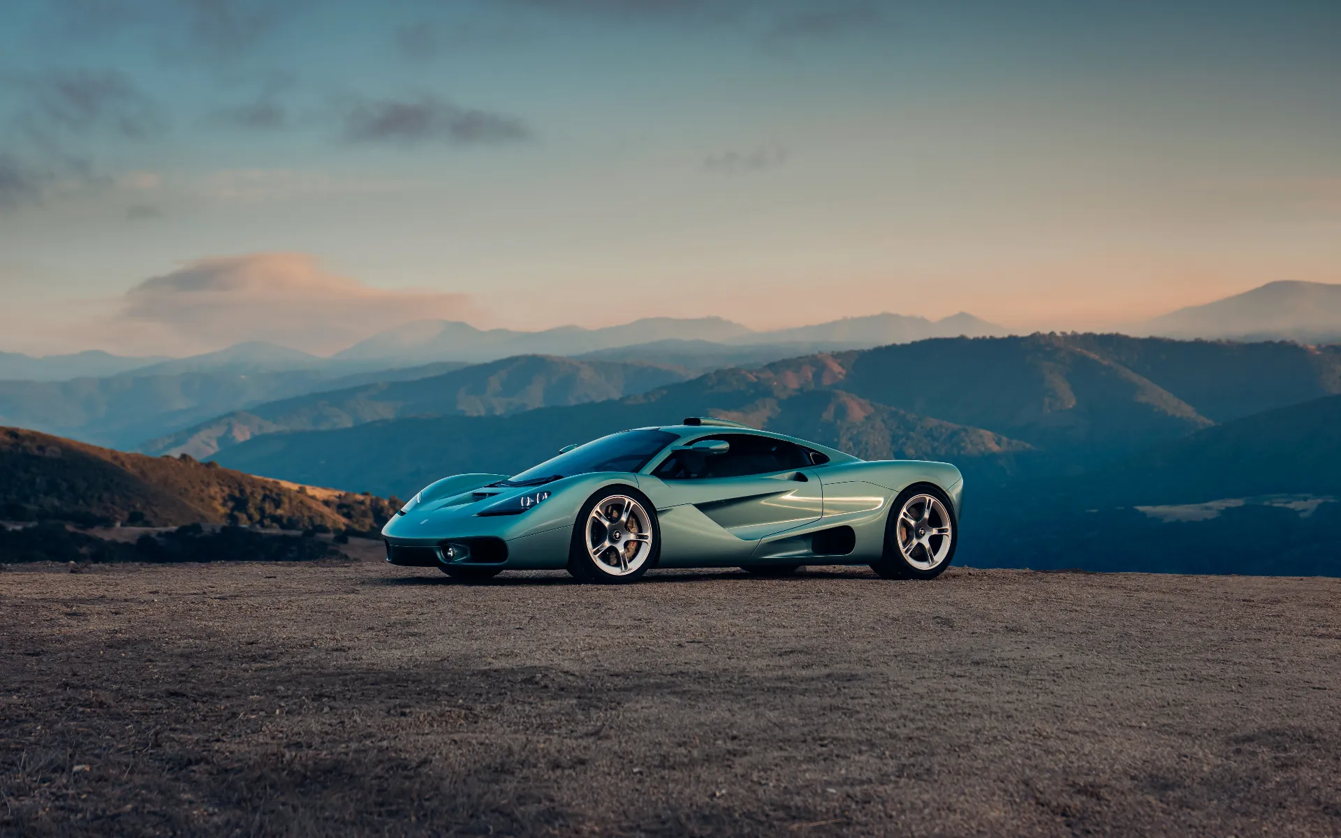 Gordon Murray Automotive S1