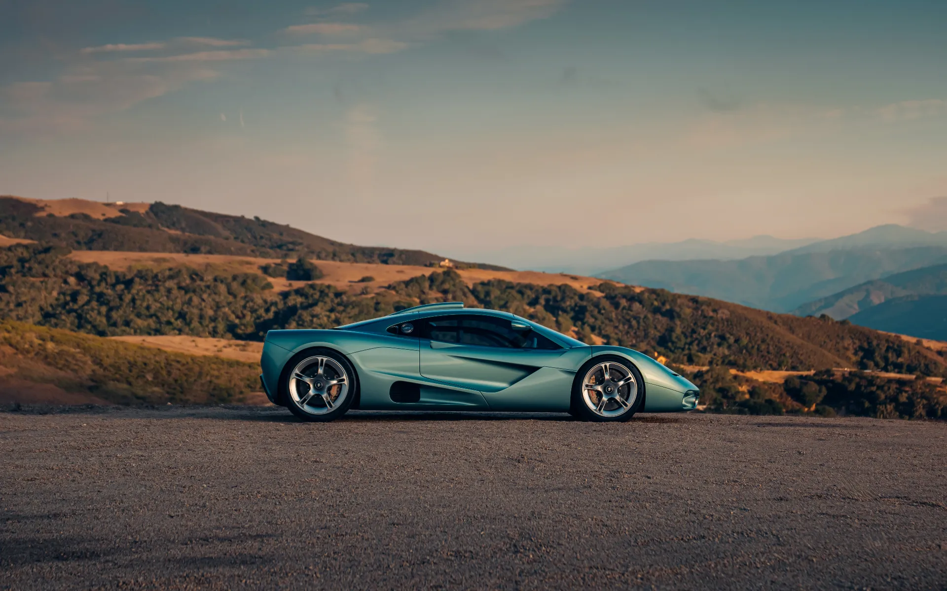 Gordon Murray Automotive S1