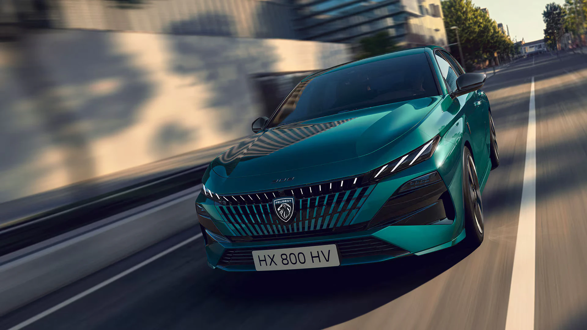 Peugeot e-308