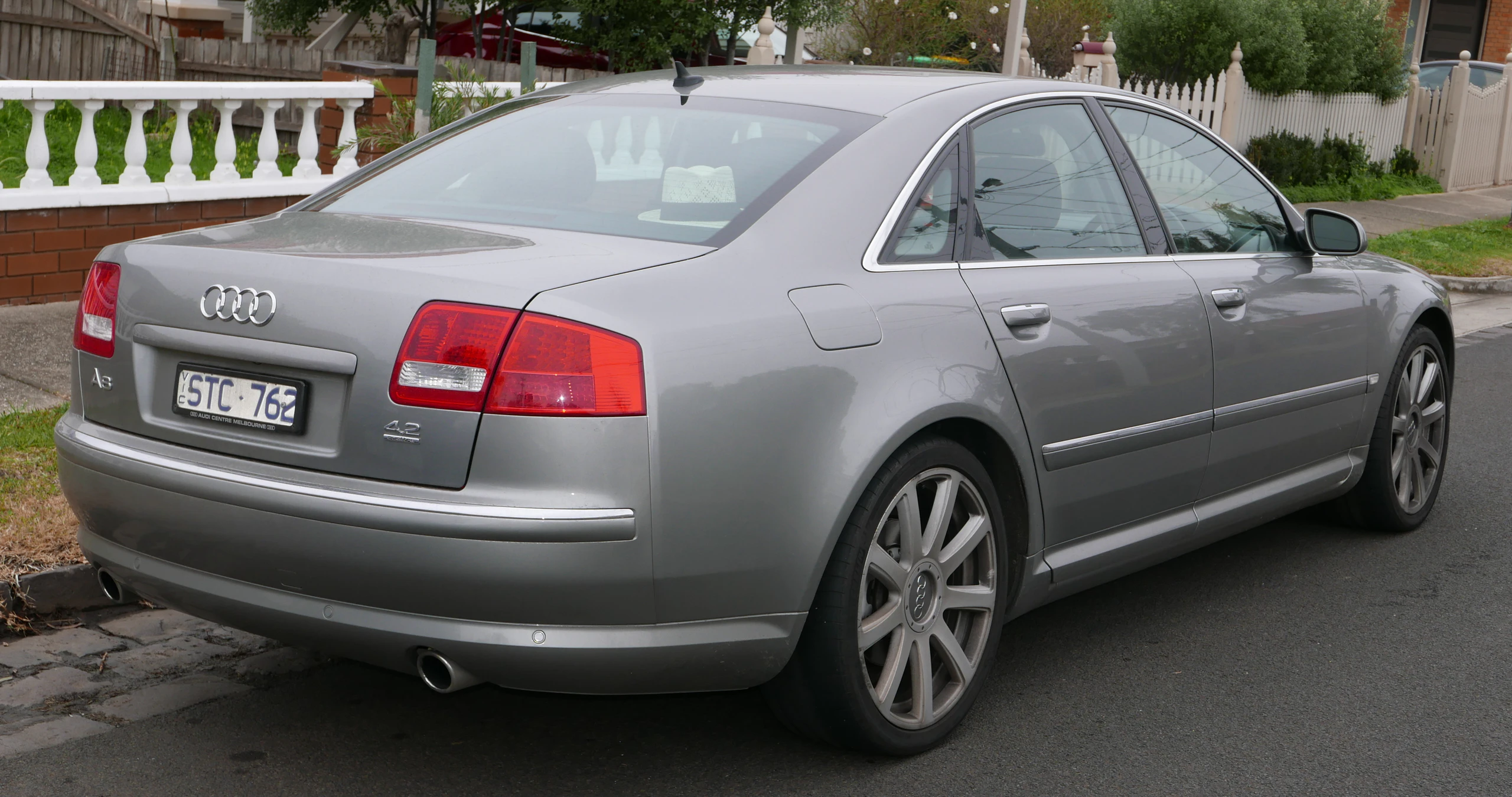 Audi A8
